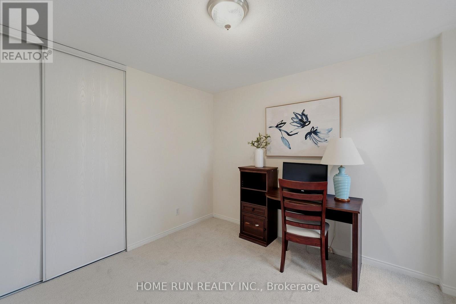 12 ANGUS DRIVE - 39
