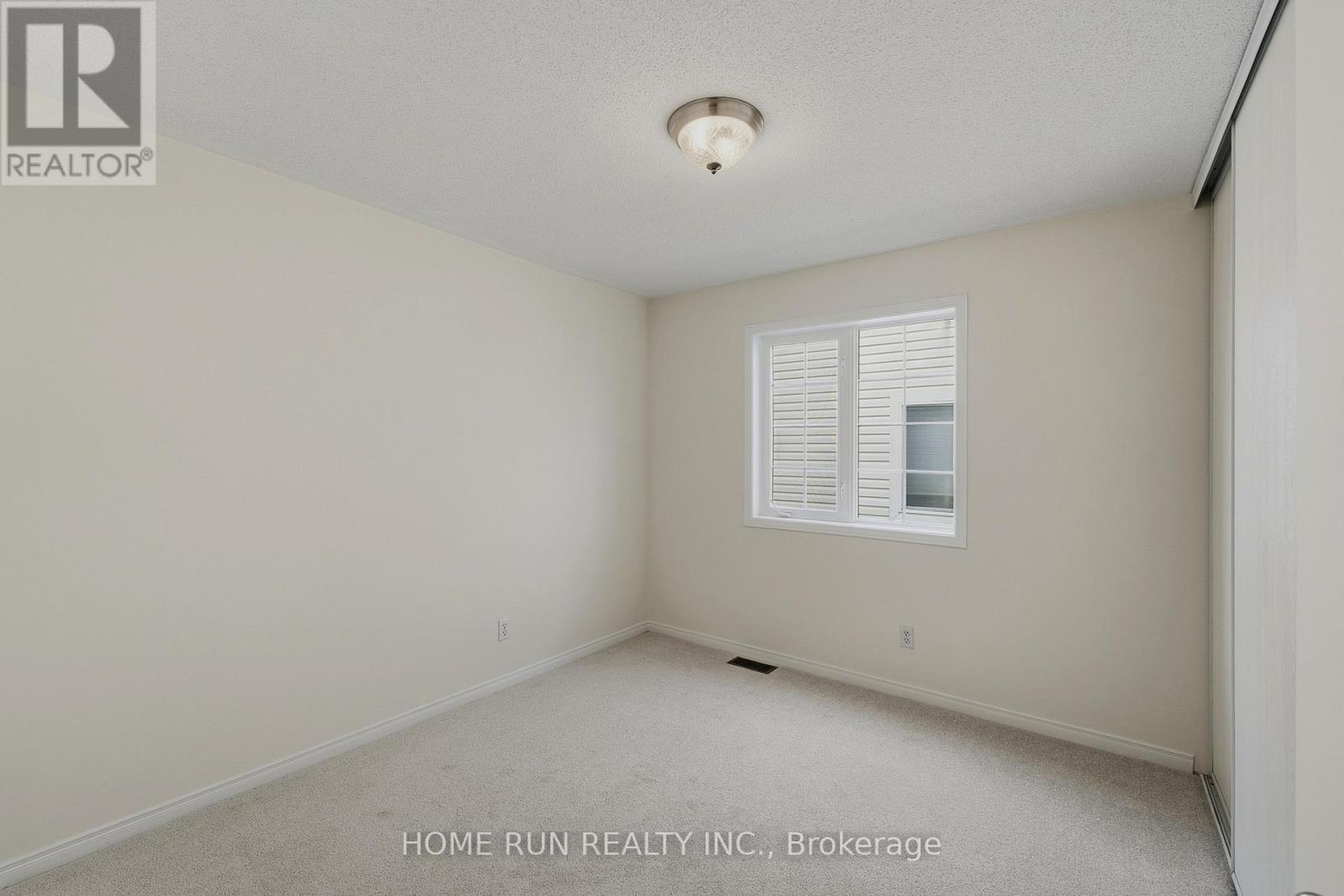 12 ANGUS DRIVE - 40