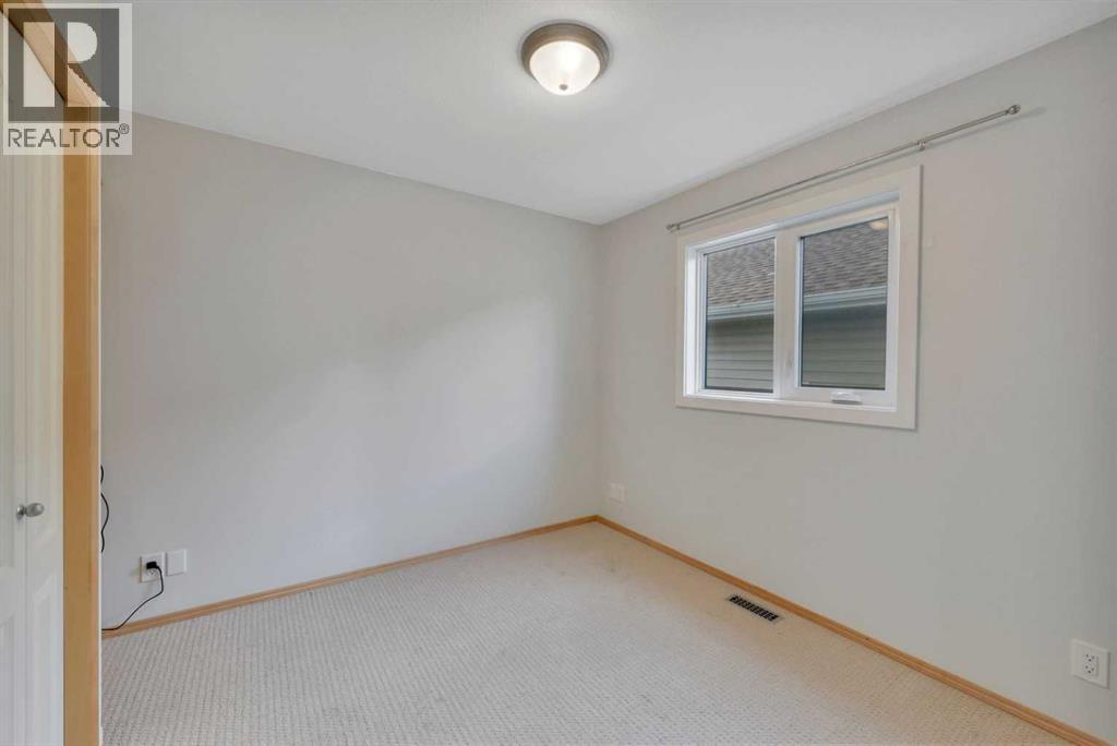 Listing photo – 50 Langford Crescent, Red Deer