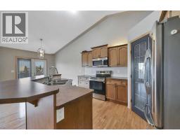 4pc Bathroom - 50 Langford Crescent, Red Deer, AB T4R2X1 Photo 9
