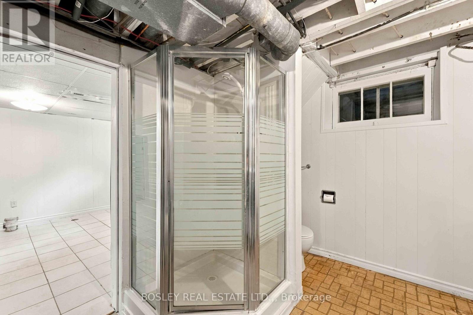 5663 MORSE AVENUE - 24