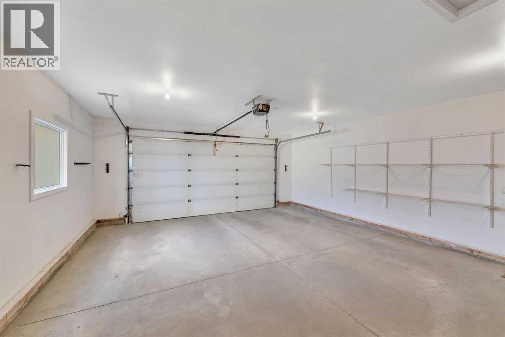 Listing photo – 50 Langford Crescent, Red Deer