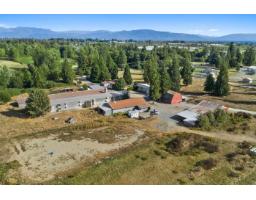 2481 Lefeuvre Road, Abbotsford, BC V4X1E3 Photo 6