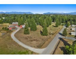 2481 Lefeuvre Road, Abbotsford, BC V4X1E3 Photo 7