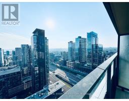 4101 - 3 Concord Cityplace Way, Toronto, ON M5V0X4 Photo 11