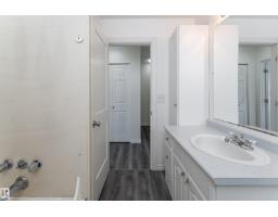 11363 22 Av Nw, Edmonton, AB T6J4V8 Photo 27
