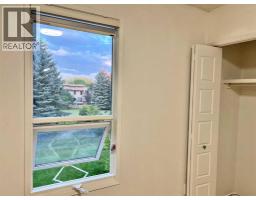 58 Canterbury Gardens Sw, Calgary, AB T2W2S9 Photo 23