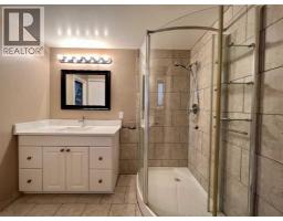 58 Canterbury Gardens Sw, Calgary, AB T2W2S9 Photo 20