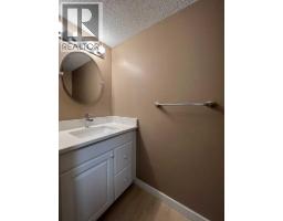 58 Canterbury Gardens Sw, Calgary, AB T2W2S9 Photo 31