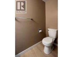 58 Canterbury Gardens Sw, Calgary, AB T2W2S9 Photo 32