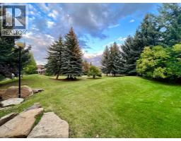 58 Canterbury Gardens Sw, Calgary, AB T2W2S9 Photo 37