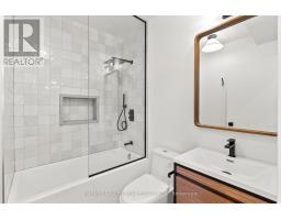 One - 663 Greenwood Avenue, Toronto, ON M4J4B3 Photo 16
