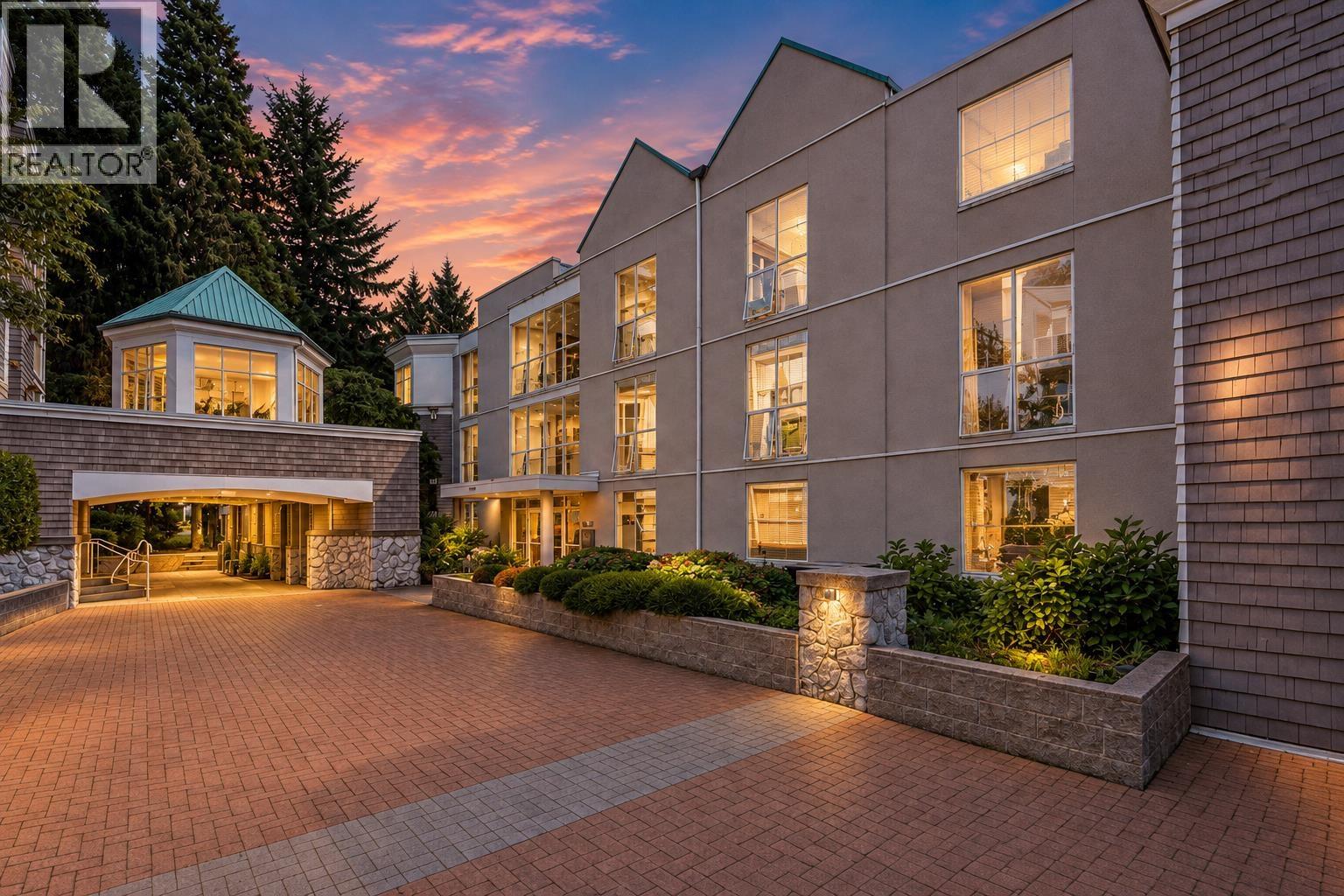 312 8450 JELLICOE STREET, Vancouver