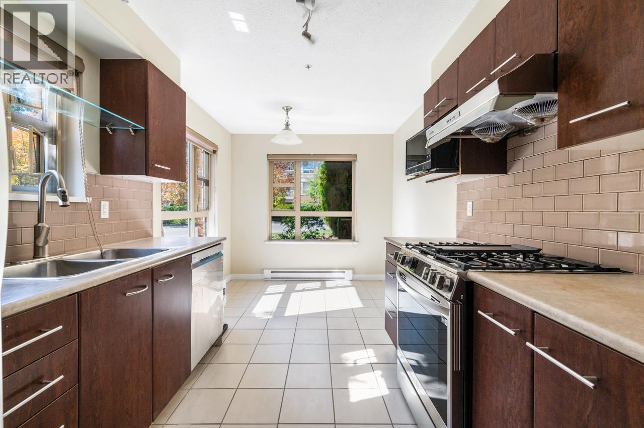2112 5113 GARDEN CITY ROAD, Richmond