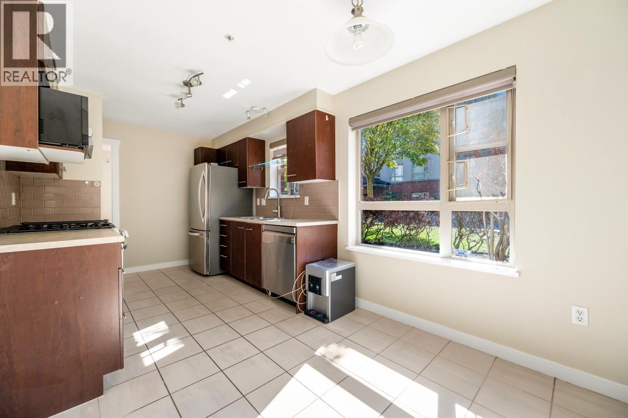 2112 5113 GARDEN CITY ROAD, Richmond