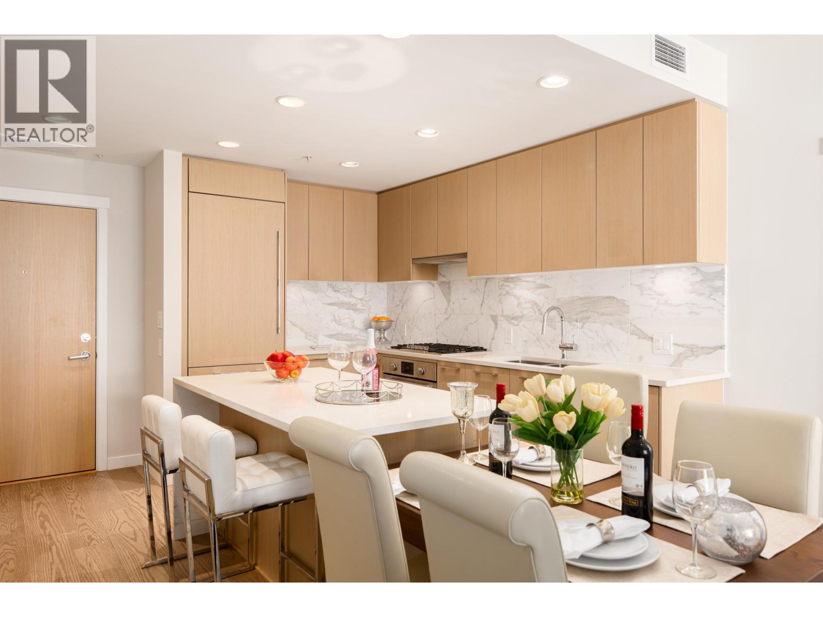 523 3563 ROSS DRIVE, Vancouver