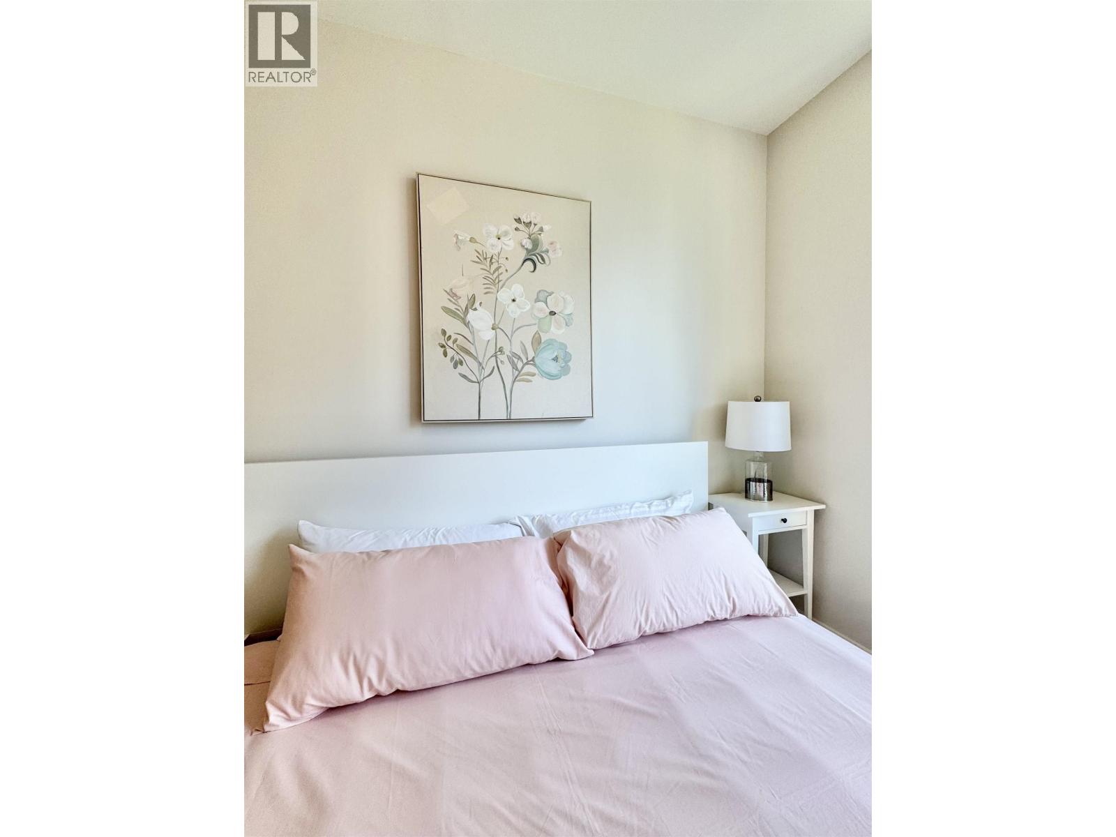 523 3563 ROSS DRIVE, Vancouver