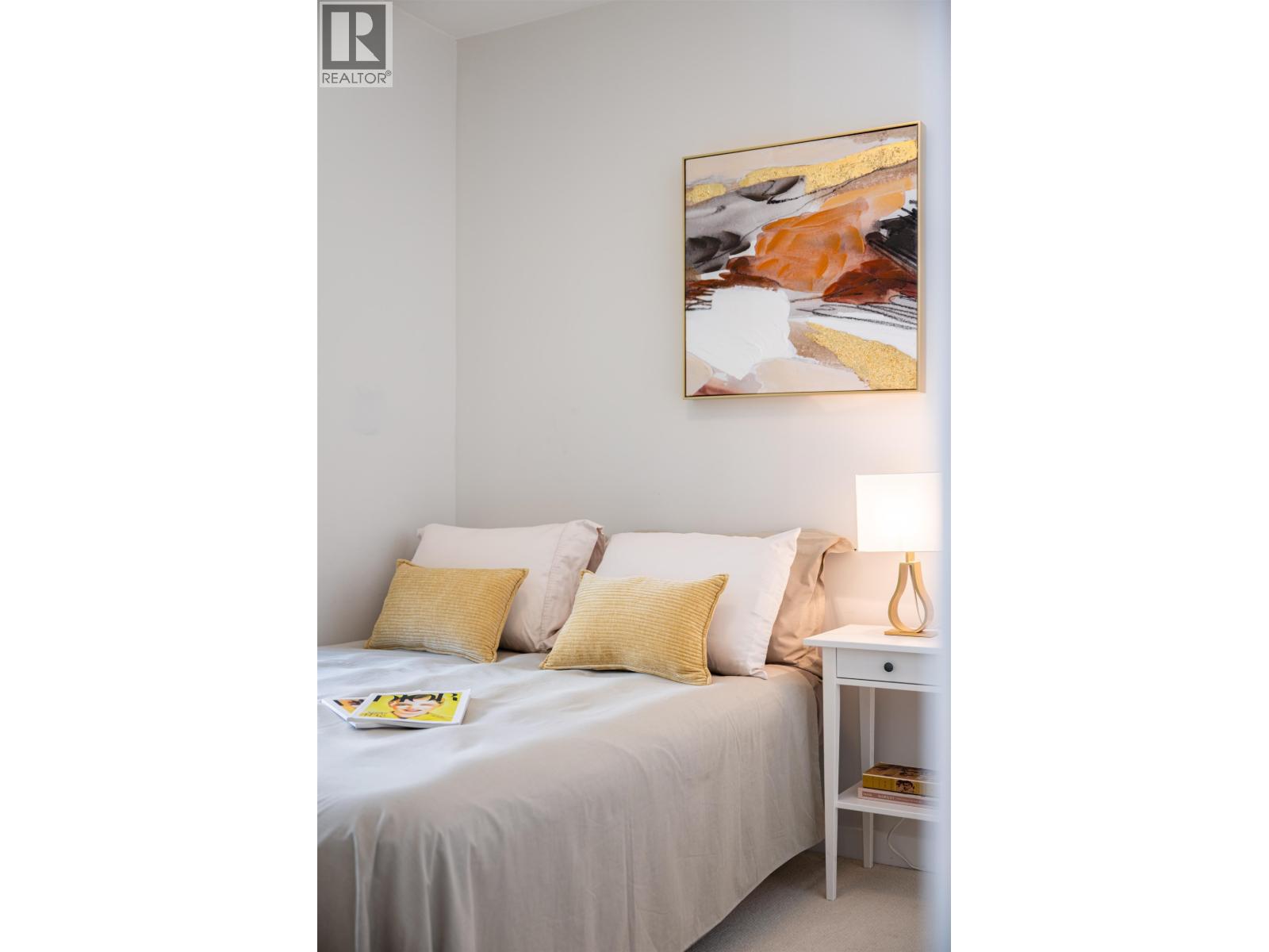 523 3563 ROSS DRIVE, Vancouver