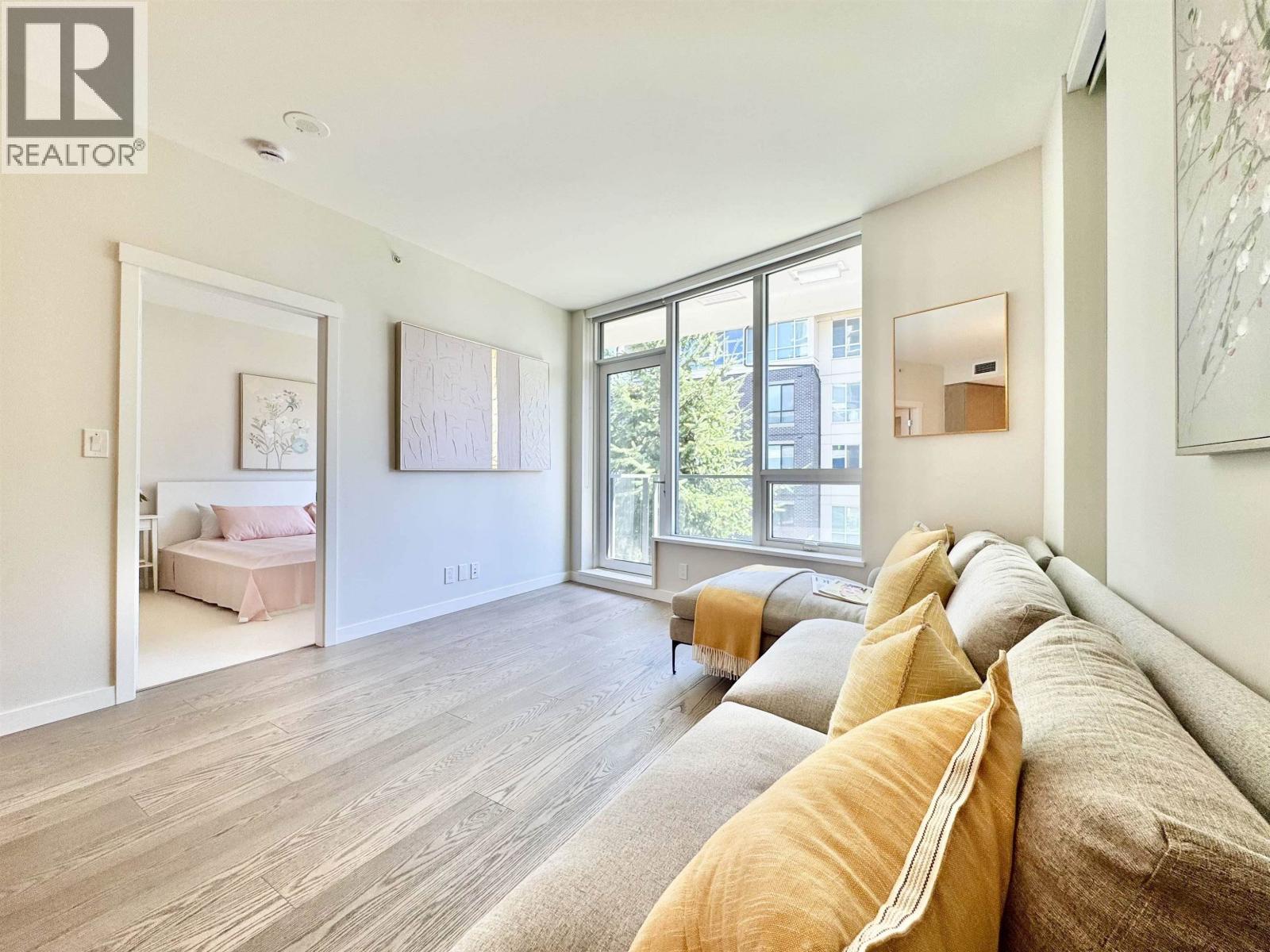 523 3563 ROSS DRIVE, Vancouver