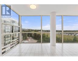 1015 - 30 Harding Boulevard W, Richmond Hill, ON L4C9M3 Photo 17