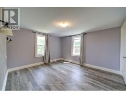 Upper 2 Floors - 121 Seventh Street, Midland, ON L4R3Y9 Photo 17