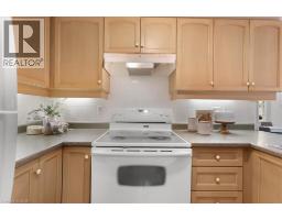 2175 Country Club Drive Unit# 2, Burlington, ON L7M4H9 Photo 13