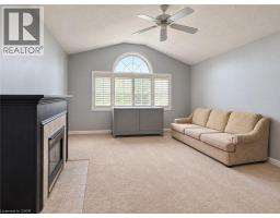 63 Orchid Crescent, Kitchener, ON N2E3N3 Photo 11