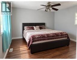 63 Orchid Crescent, Kitchener, ON N2E3N3 Photo 15