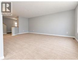 Living room/Dining room - 63 Orchid Crescent, Kitchener, ON N2E3N3 Photo 8