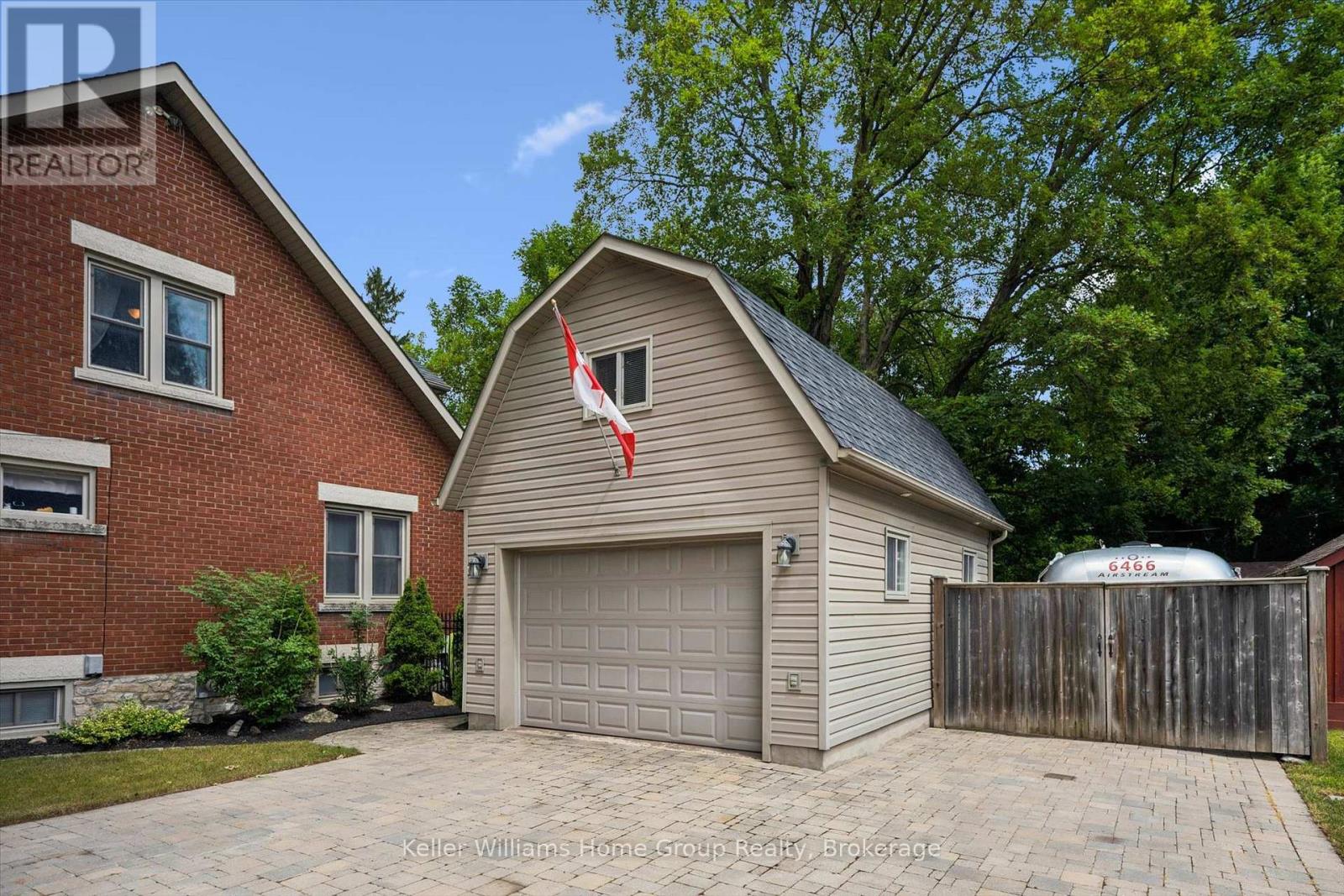 330 ANGUS STREET - Image 29