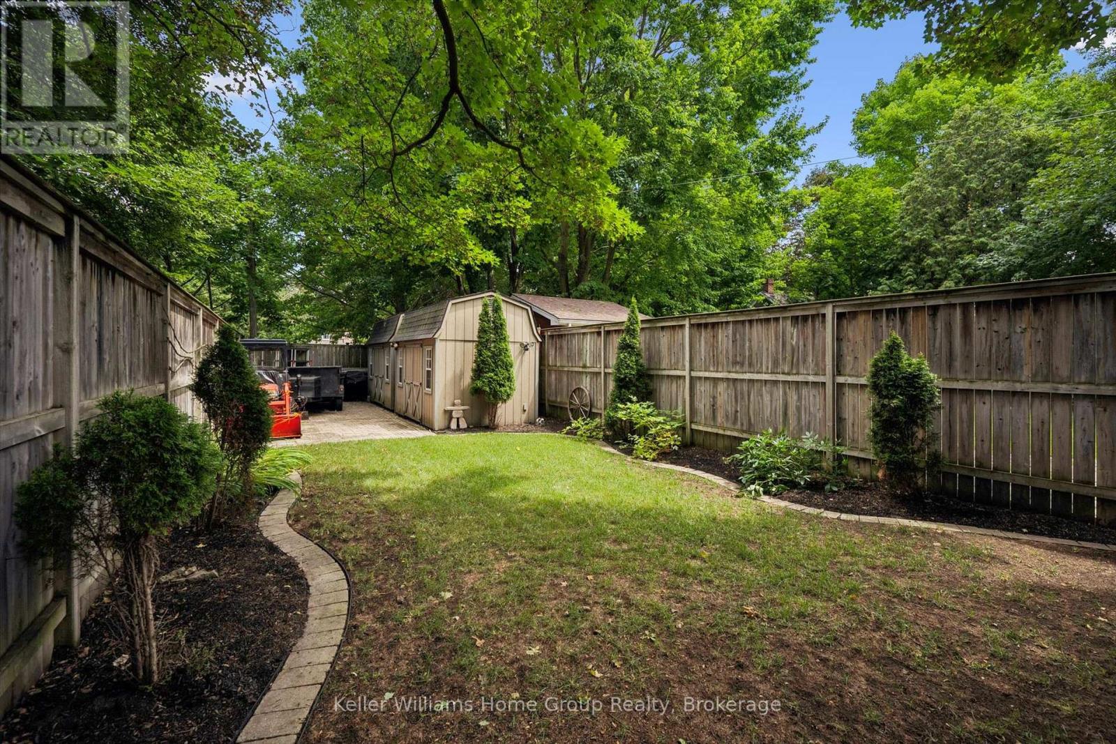 330 ANGUS STREET - Image 39