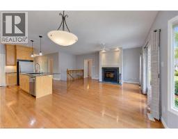 4pc Bathroom - 64 Applewood Street, Plattsville, ON N0J1S0 Photo 16