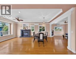 5891 Dickens Place, Burnaby, BC V5H1W4 Photo 6