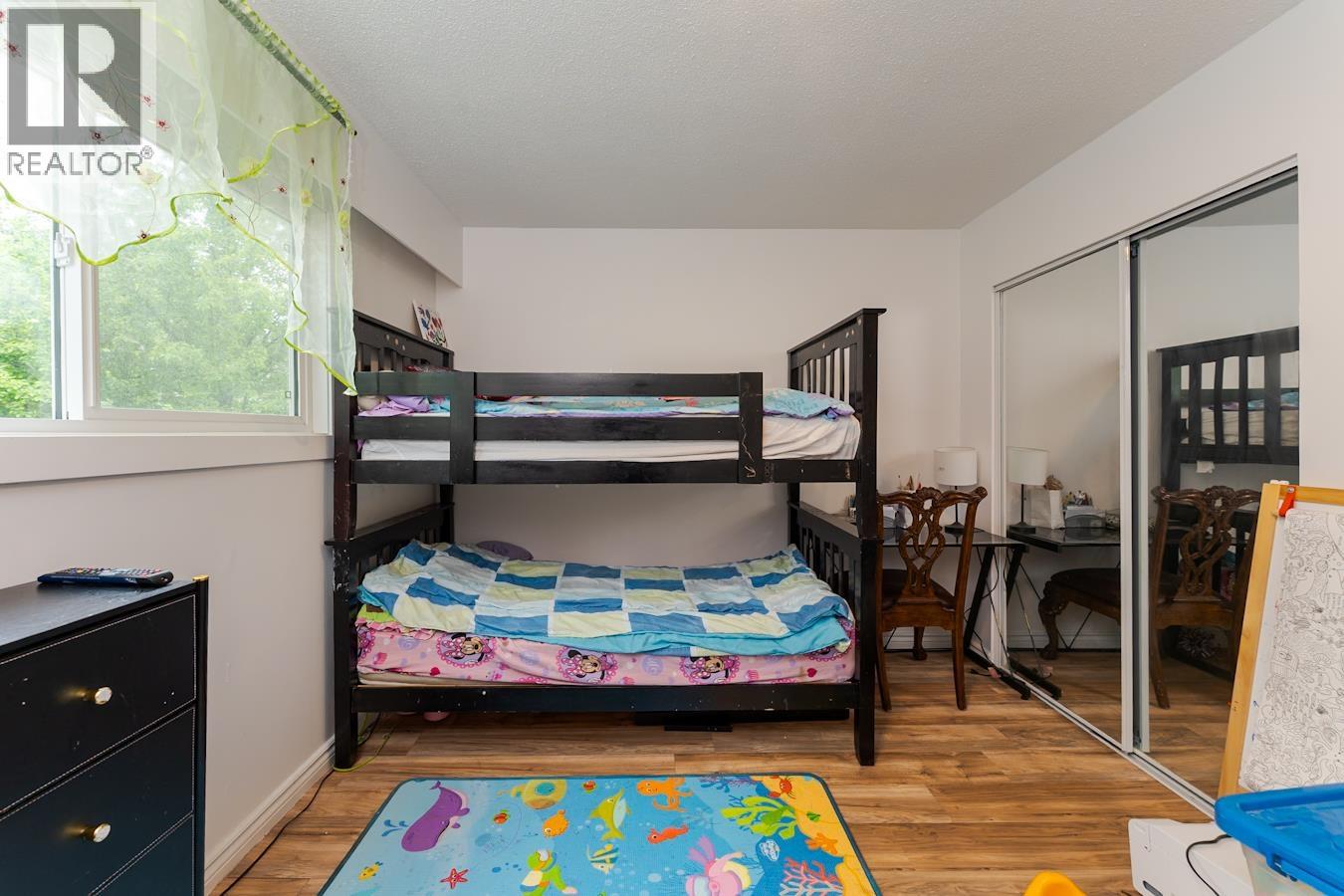 Photo 24 of 40 — 2613 OAK STREET · Prince George, BC