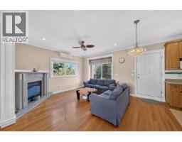 5891 Dickens Place, Burnaby, BC V5H1W4 Photo 11