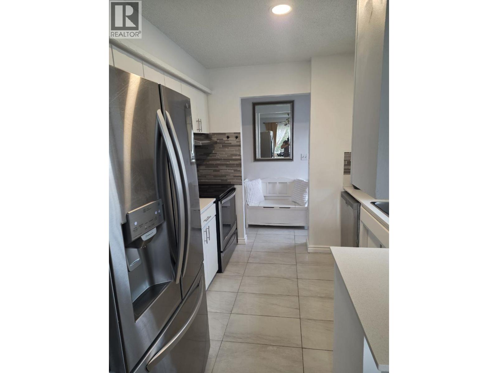 Primary bedroom of 2613 OAK STREET · Prince George, BC