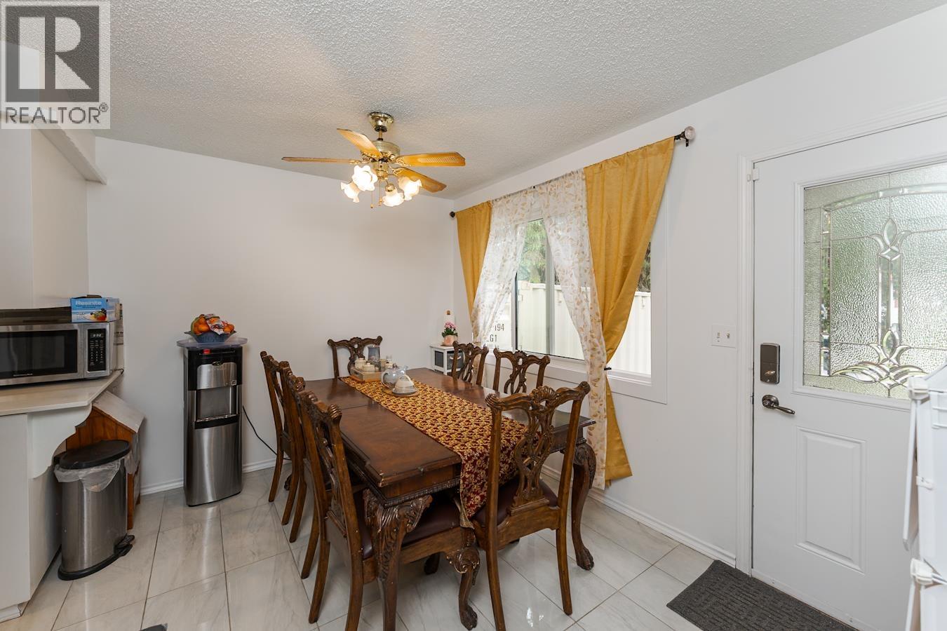 Photo 18 of 40 — 2613 OAK STREET · Prince George, BC
