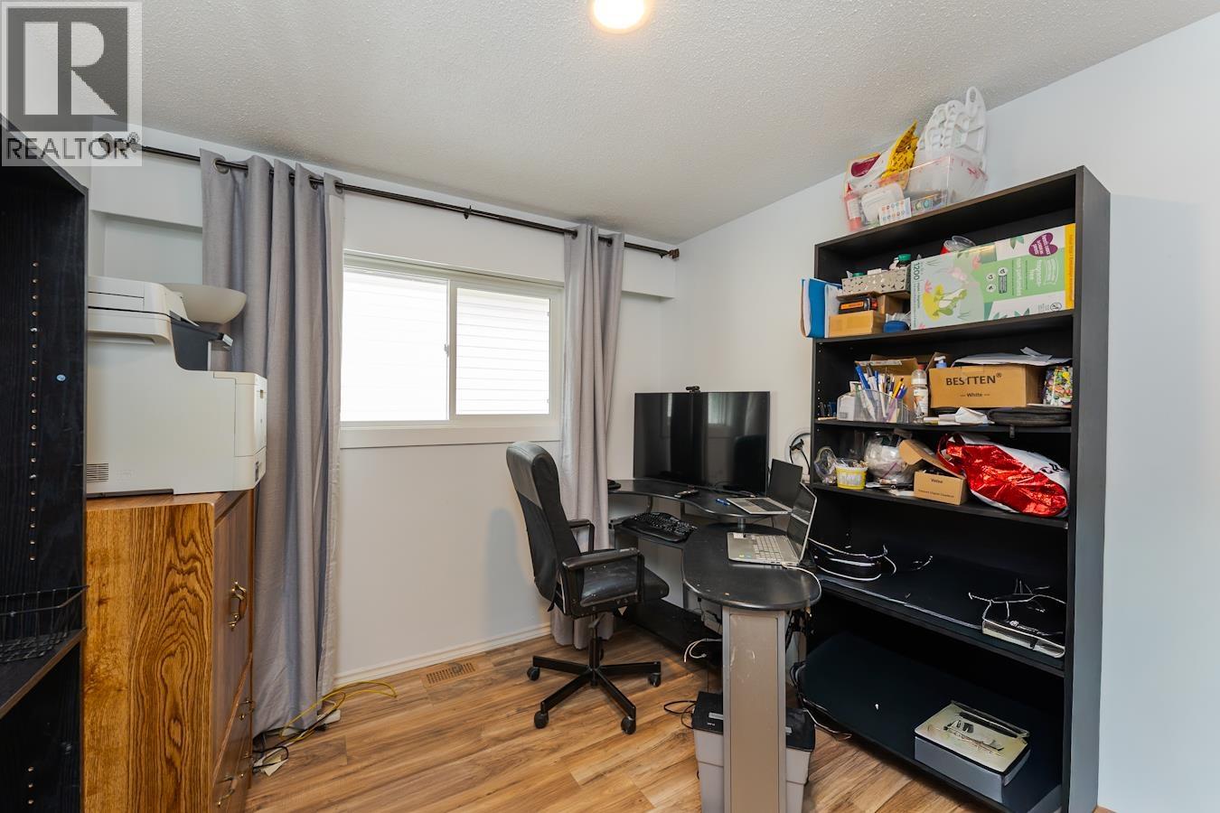 Photo 22 of 40 — 2613 OAK STREET · Prince George, BC
