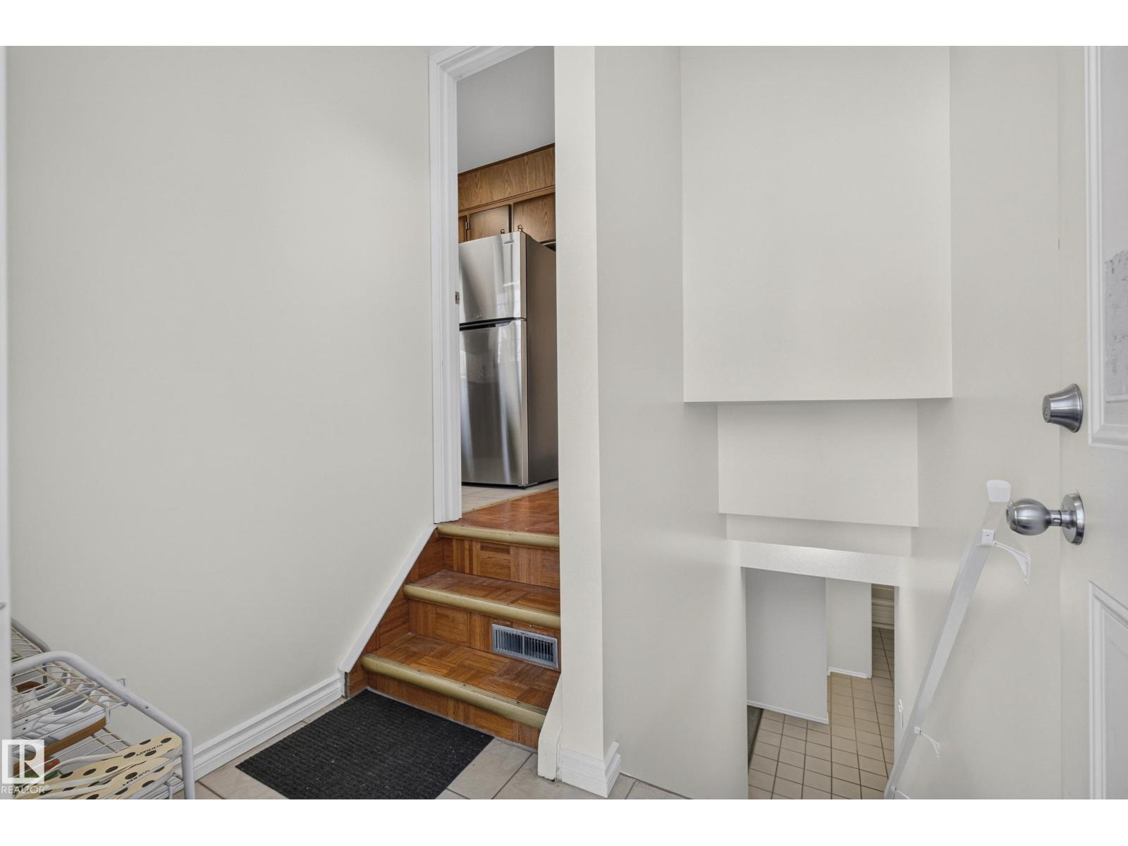 1908 62 ST NW - 23