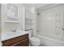 1908 62 St Nw, Edmonton, AB T6L1L9 Photo 32