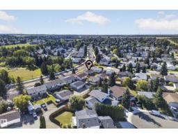 1908 62 St Nw, Edmonton, AB T6L1L9 Photo 56