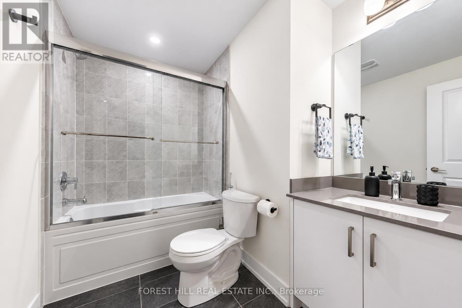 15- 12868 Yonge Street, Richmond Hill, ON photo 36