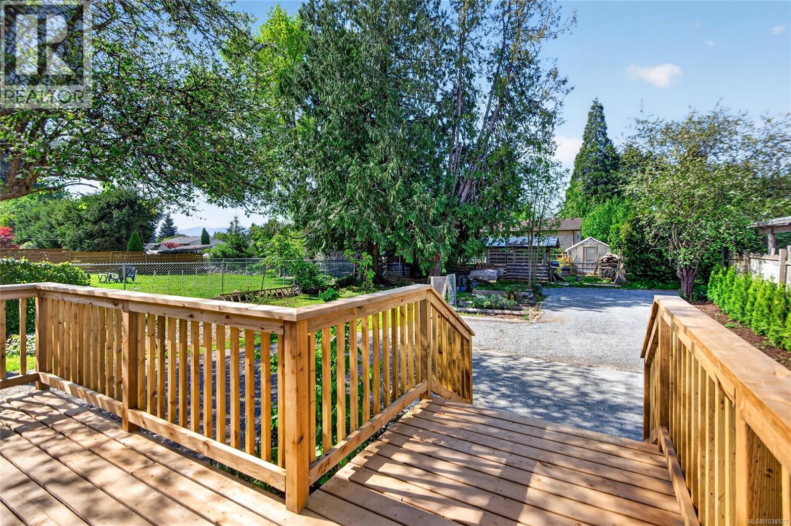 1965 Piercy Ave - Image 27