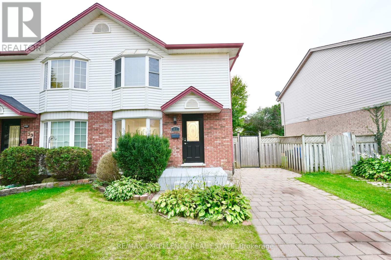 41 ROMAN CRESCENT - 1