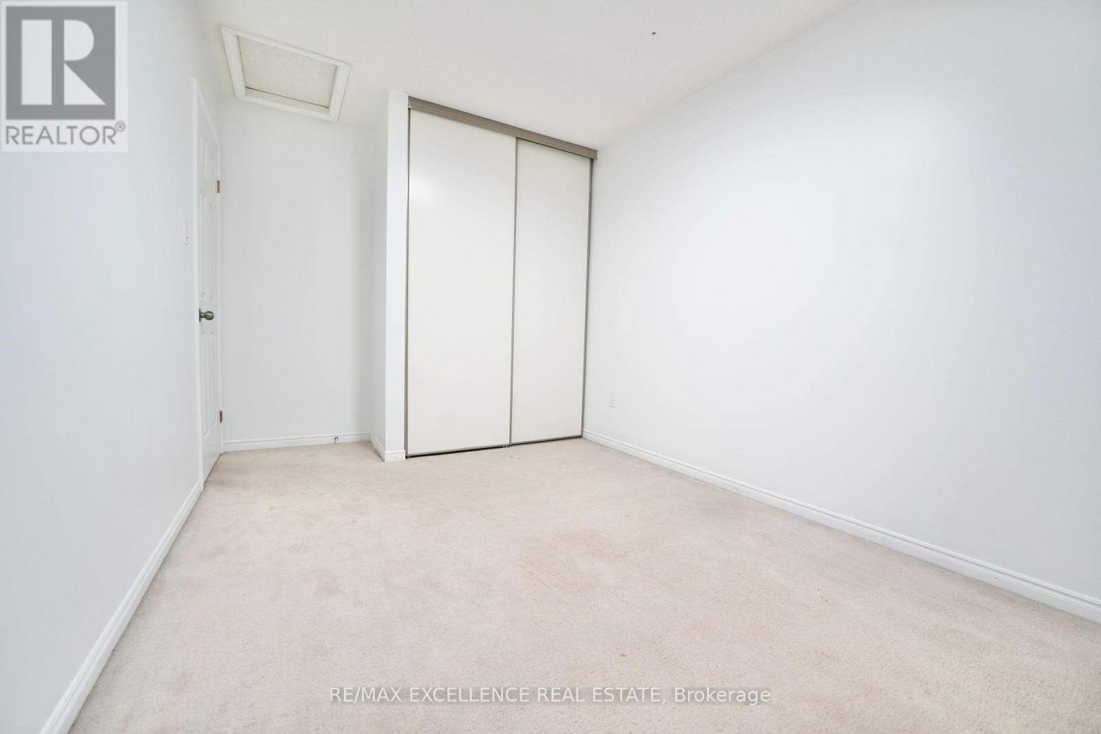 41 ROMAN CRESCENT - Image 18