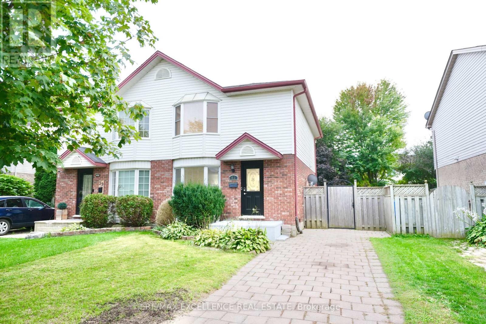 41 ROMAN CRESCENT - 2