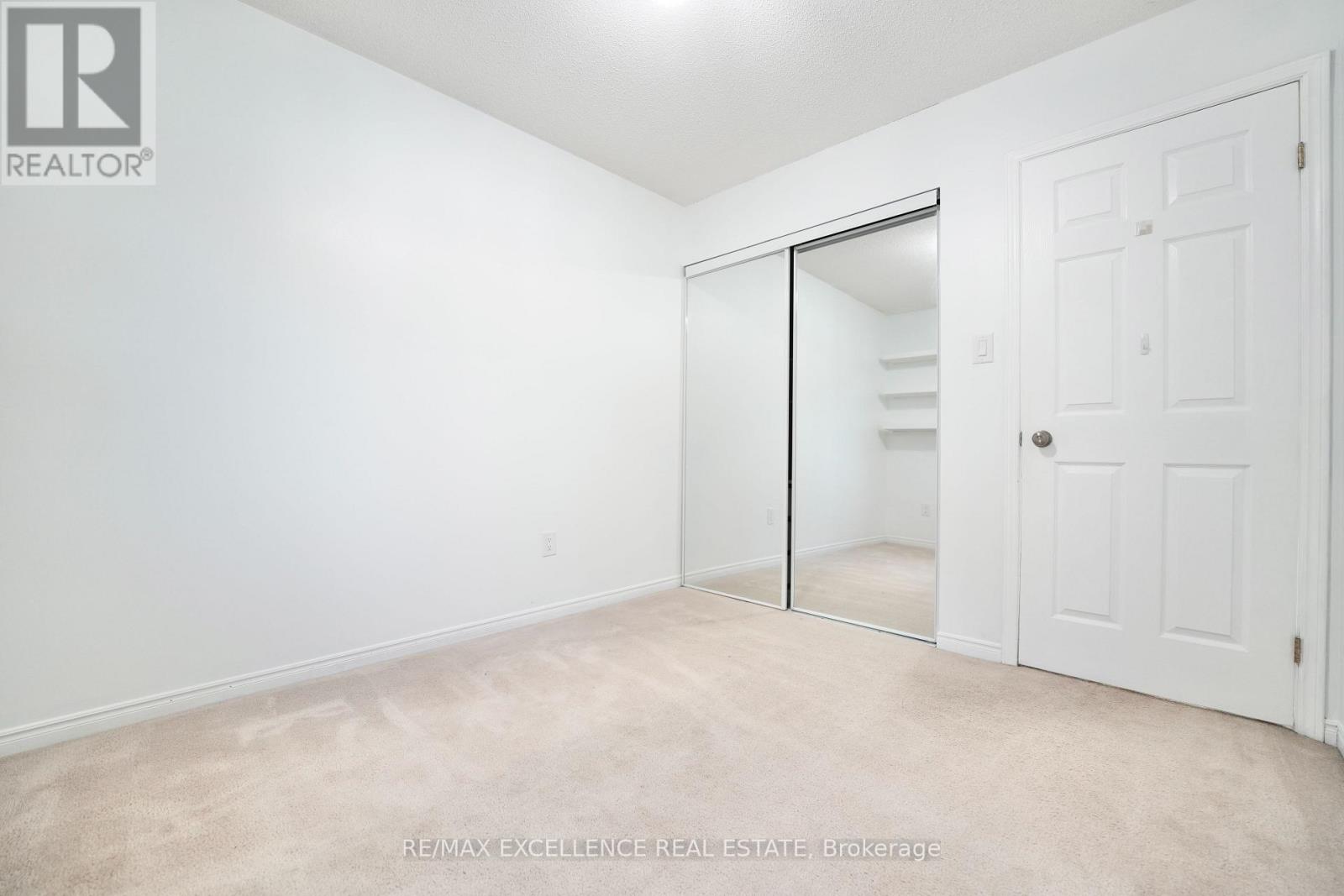 41 ROMAN CRESCENT - 20