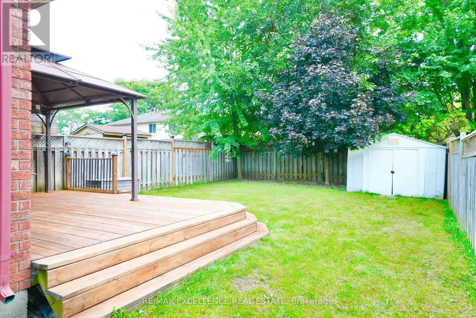 41 ROMAN CRESCENT - 26