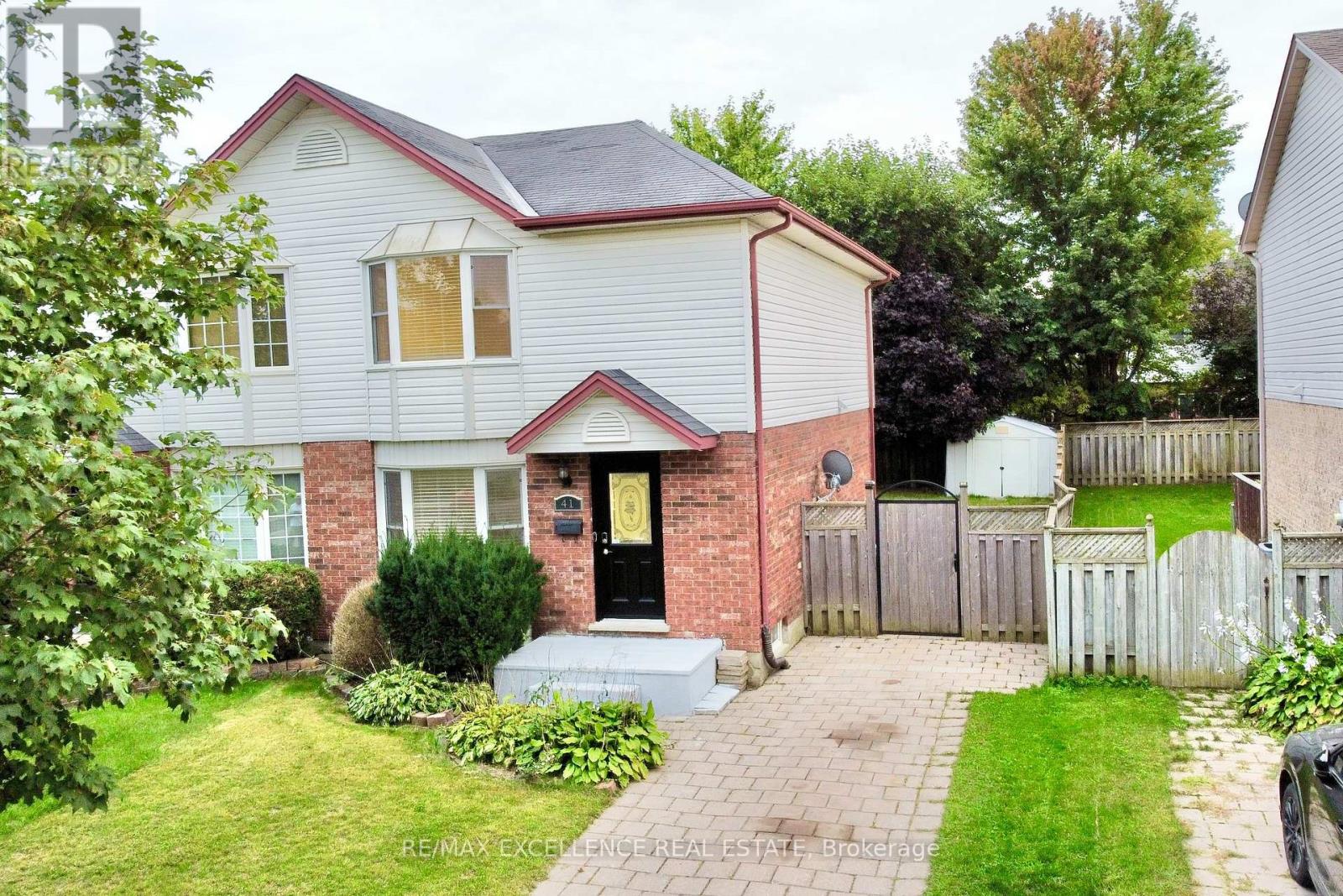 41 ROMAN CRESCENT - 28