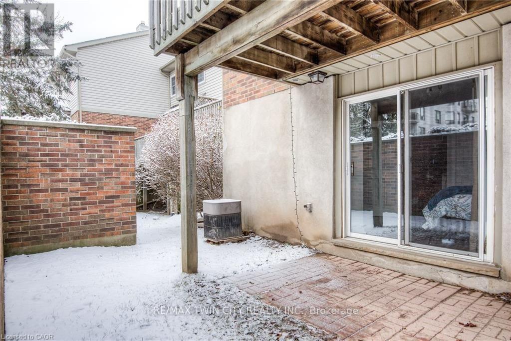 #6 250 KEATS WAY - 22